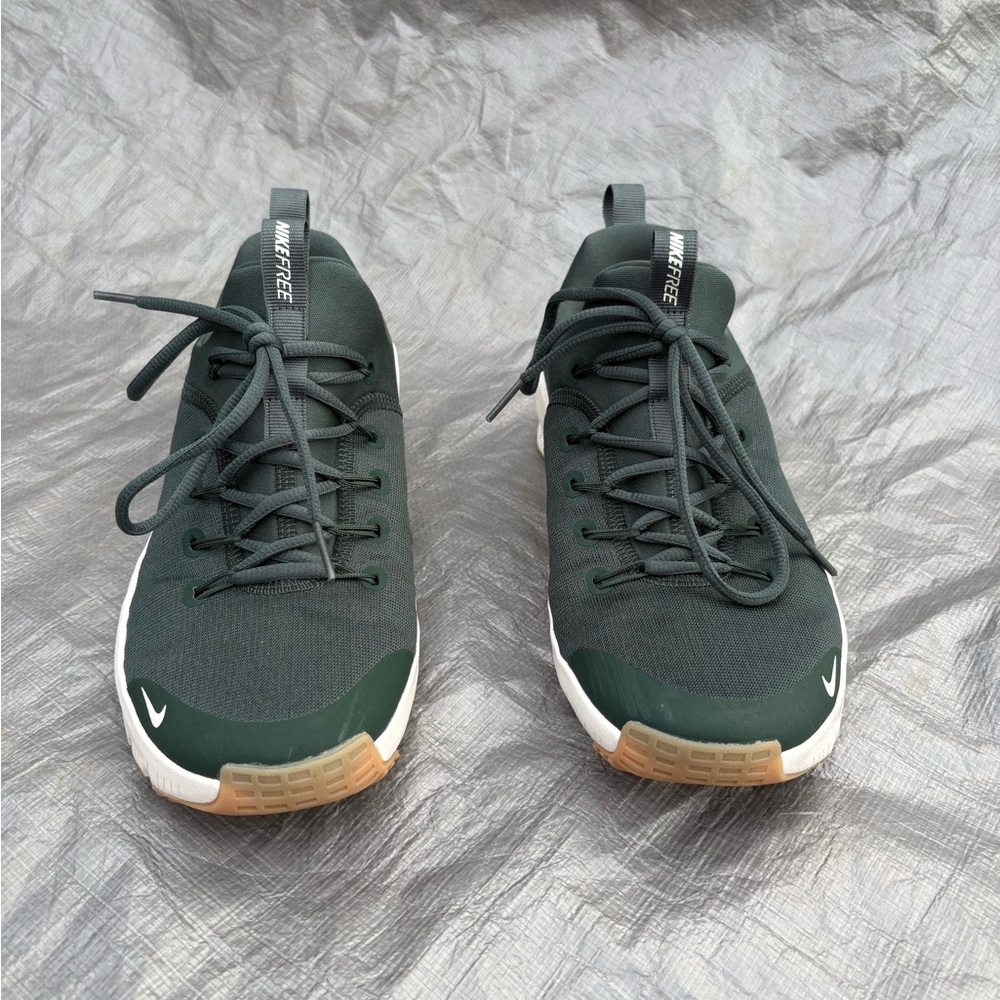 Nike Women's Free Metcon 6
Training Shoes